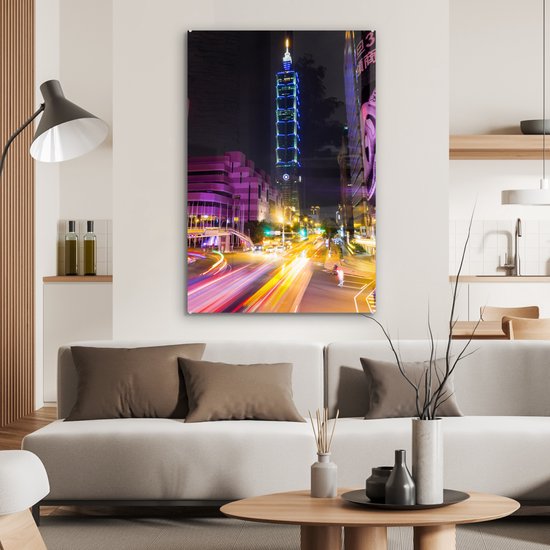 MuchoWow® Glasschilderij 80x120 cm - Schilderij acrylglas - De verlichte Taipei 101 in Taiwan bij avond - Foto op glas - Schilderijen