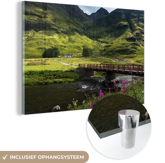 MuchoWow® Glasschilderij 90x60 cm - Schilderij acrylglas - Mooie rivier en bruggetje van Glen Coe in Schotland - Foto op glas - Schilderijen