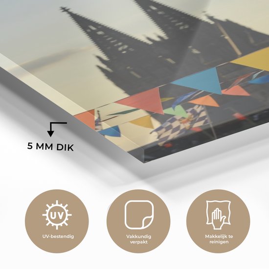 Drapeaux de la cathédrale de Dom en Allemagne Plexiglas 120x180 cm - Impression photo sur Glas (décoration murale plexiglas) XXL / Groot format!