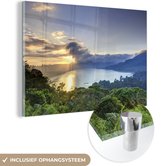 MuchoWow® Glasschilderij 150x100 cm - Schilderij acrylglas - Uitzicht over bergen en meren Azie - Foto op glas - Schilderijen
