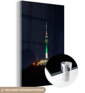 MuchoWow® Glasschilderij 20x30 cm - Schilderij acrylglas - N-Seoul Tower - Nacht - Licht - Foto op glas - Schilderijen