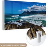 MuchoWow® Glasschilderij 80x40 cm - Schilderij acrylglas - Panorma van het beroemde strand Ipanema in Brazilië - Foto op glas - Schilderijen