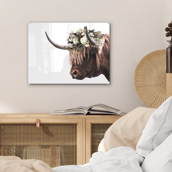 MuchoWow® Glasschilderij 40x30 cm - Schilderij acrylglas - Schotse hooglander - Rozen - Wit - Foto op glas - Schilderijen