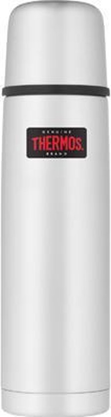 Zilverkleurige Thermos isolerende fles met rood 'Genuine Thermos Brand' logo.