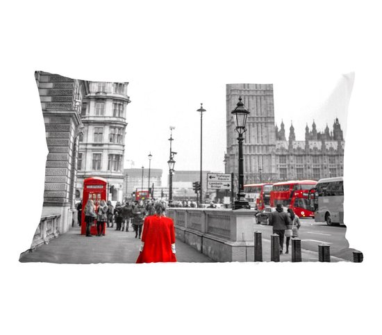 Sierkussen Rouge noir et blanc pour usage intérieur - Photo Zwart et blanc d'une femme en robe rouge - 50x30 cm - Coussin intérieur rectangulaire en coton