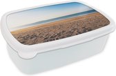 Broodtrommel Wit - Lunchbox - Brooddoos - Strand - Licht - Zomer - 18x12x6 cm - Volwassenen