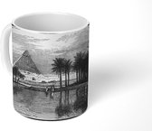 Mok - Zwart-wit tekening van Caïro met een piramide - 350 ML - Beker