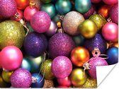 Affiche en gros plan de boules de Noël colorées 160x120 cm - Tirage photo sur Poster (décoration murale salon / chambre) XXL / Groot format!