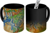 Magische Mok - Foto op Warmte Mokken - Koffiemok - Boomwortels - Vincent van Gogh - Magic Mok - Beker - 350 ML - Theemok