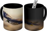 Magische Mok - Foto op Warmte Mok - Roofvogels - Slechtvalk - Lucht - 350 ML