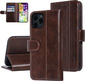 UNIQ Accessory iPhone 11 Pro Booktype hoesje Zachte huid - Pasjeshouder 3 pasjes - DonkerBruin