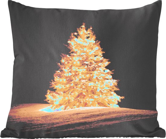 Sierkussens - Kussentjes Woonkamer - 60x60 cm - Een verlichtte kerstboom tijdens de nacht - Kerstversiering - Kerstdecoratie voor binnen - Woonkamer