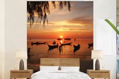 Behang - Fotobehang Silhouet Sairee strand op Koh Tao in Thailand - Breedte 225 cm x hoogte 280 cm