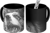 Magische Mok - Foto op Warmte Mokken - Koffiemok - Dierenportret Bordercollie in zwart-wit - Magic Mok - Beker - 350 ML - Theemok