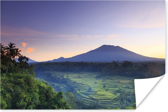 Indonesie Bali rijstvelden en vulkanen Poster 180x120 cm - Foto print op Poster (wanddecoratie) XXL / Groot formaat!