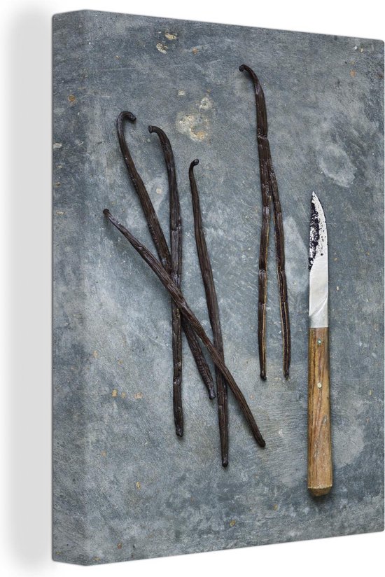 Canvas Schilderij Vanille met een mes op een stenen tafel klaar voor gebruik - 60x80 cm - Wanddecoratie