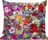 Sierkussen - Een Bloemdessin Met Felle Kleuren - Multicolor - 45 Cm X 45 Cm