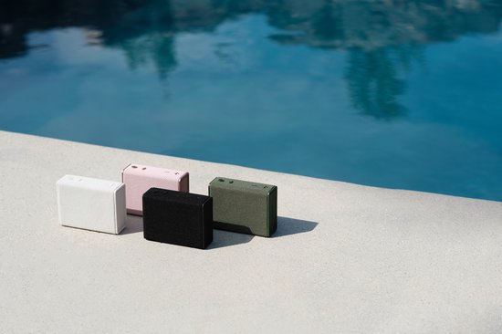 Urbanista Sydney Midnight Black Draadloze Bluetooth Speaker - Zwart Waterbestendig van Urbanista — afbeelding 3