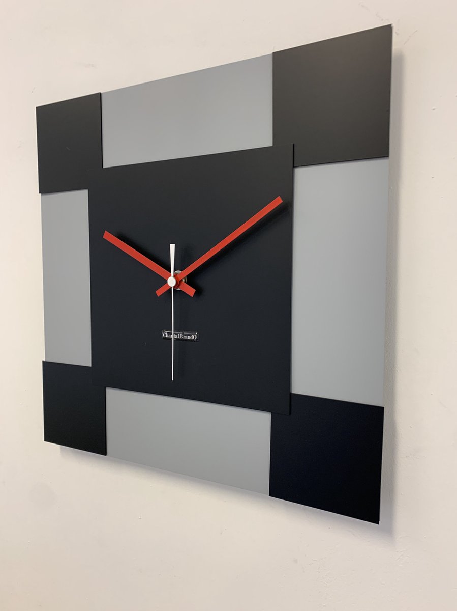ChantalBrandO Wandklok TOSCANE PIAZZA NERO Modern Design
