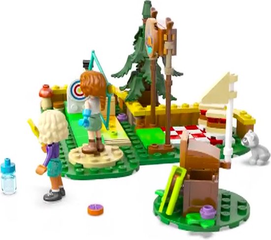 Terrain de tir à l'arc du camp d'aventure LEGO Friends 42622