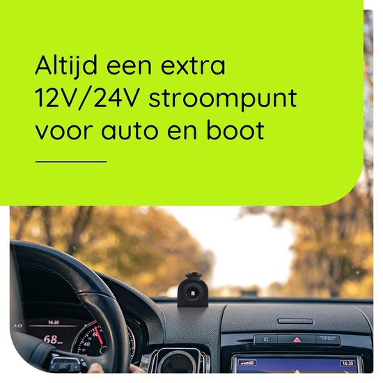 12V/24V stroompunt in auto dashboard, tussen het stuur en het infotainmentsysteem.