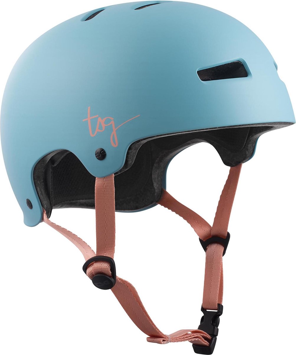 TSG Evolution dames skate helm satin porcelain blue TSG Evolution dames skate helm satin porcelain blue