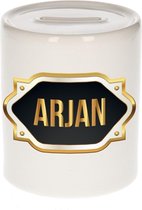 Arjan naam cadeau spaarpot met gouden embleem - kado verjaardag/ vaderdag/ pensioen/ geslaagd/ bedankt