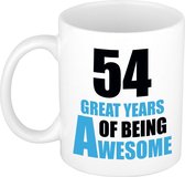 54 great years of being awesome cadeau mok / beker wit en blauw