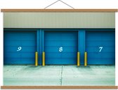 Schoolplaat – Garage Deuren Blauw met Cijfers - 90x60cm Foto op Textielposter (Wanddecoratie op Schoolplaat)