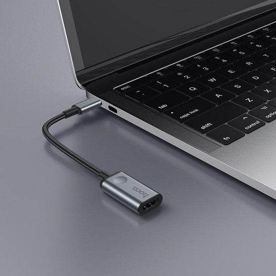 usb c hub that connect macbook to monitor