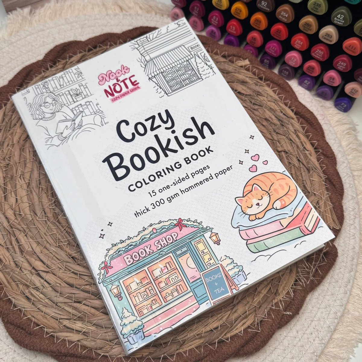 Nook and Note - Boekachtig Kleurboek voor Volwassenen – Dik 300 gsm Watercolor Papier