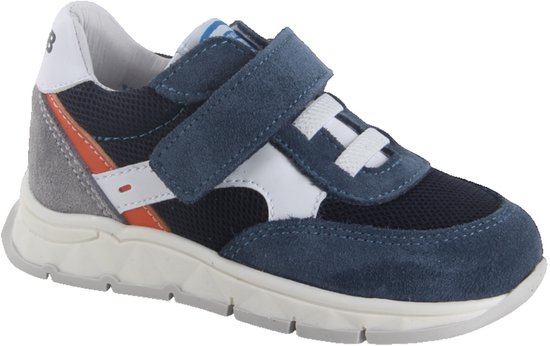 Blauwe Develab sneaker met klittenbandsluiting, witte veters en oranje details.