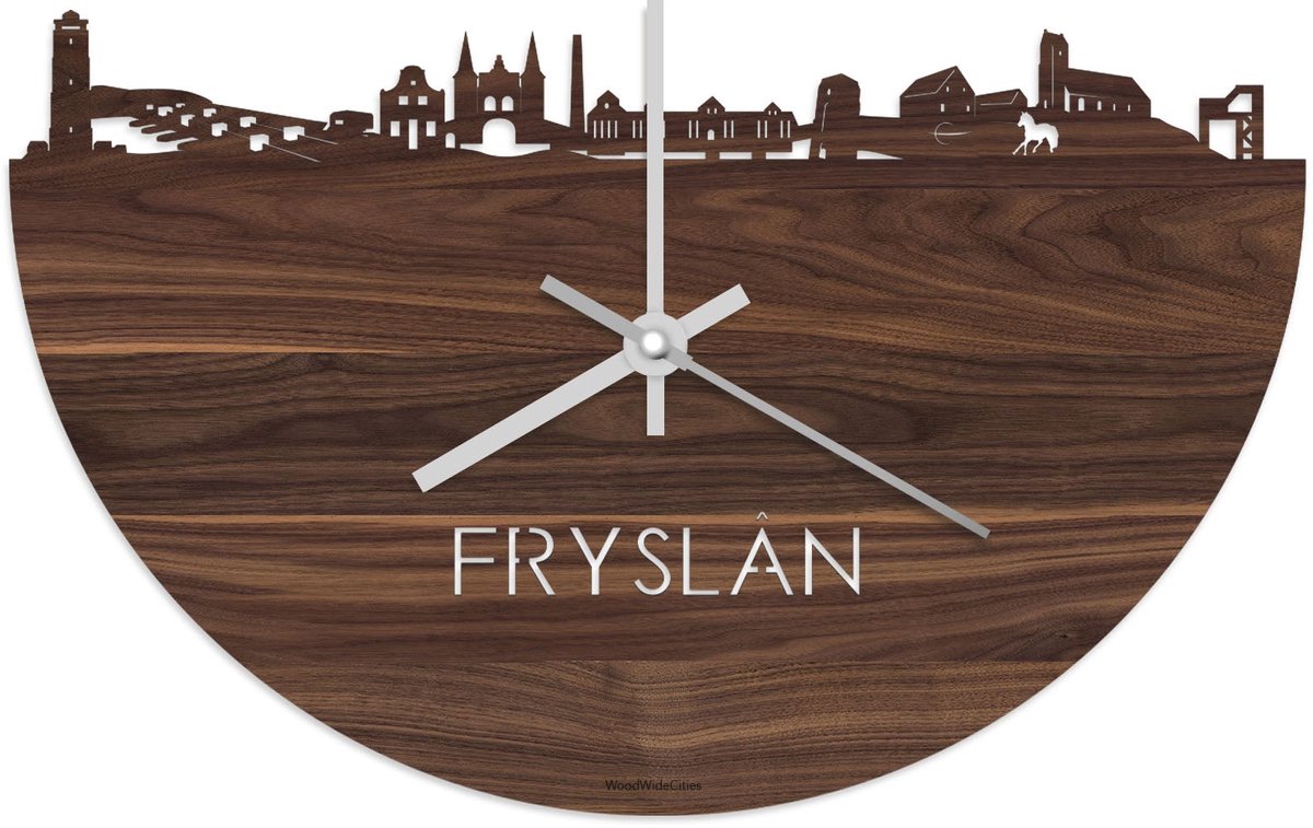 Skyline Klok Fryslân Notenhout - Ø 40 cm - Stil uurwerk - Wanddecoratie - Meer steden beschikbaar - Woonkamer idee - Woondecoratie - City Art - Steden kunst - Cadeau voor hem - Cadeau voor haar - Jubileum - Trouwerij - Housewarming - WoodWideCities
