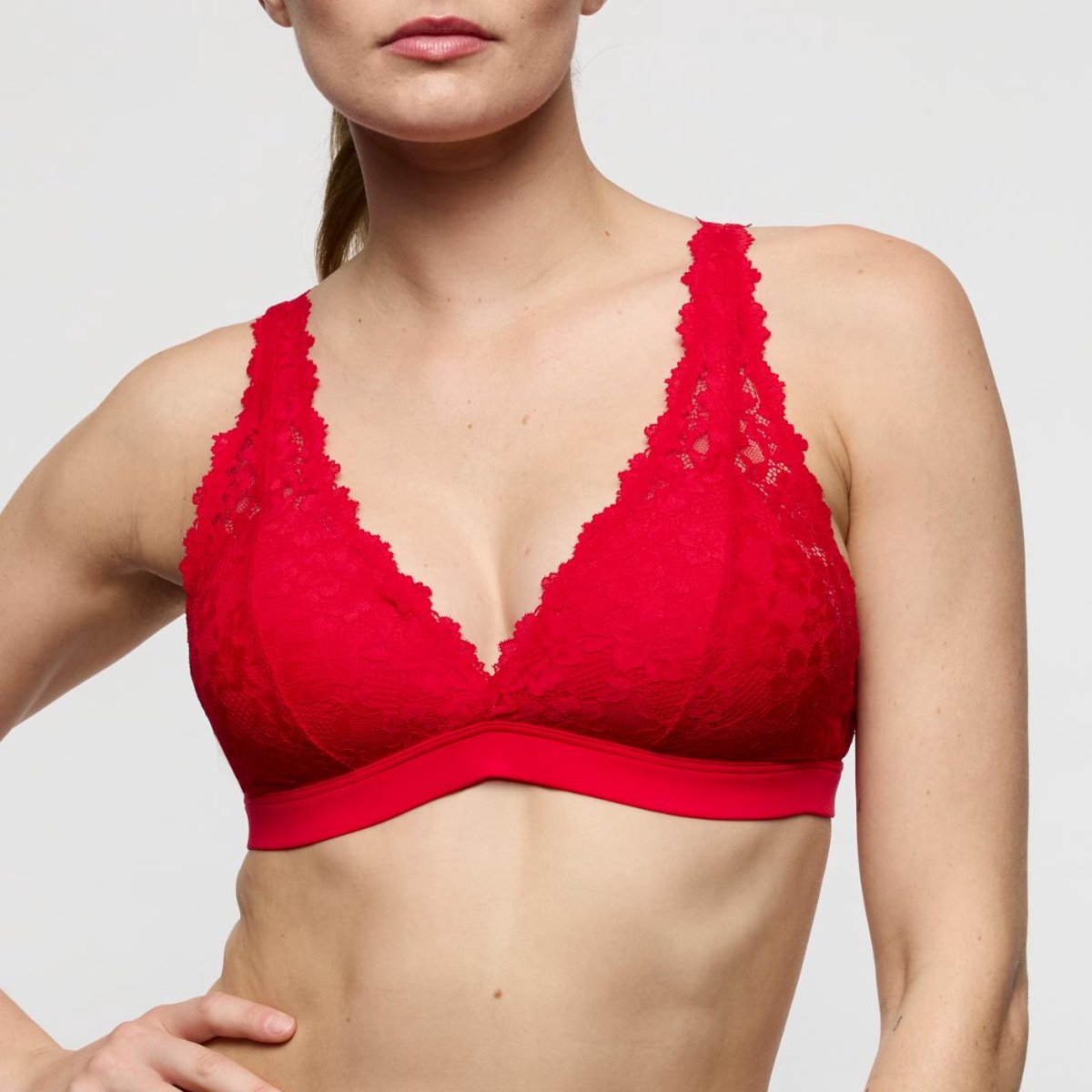 Marie Jo Soft Studio Voorgevormde Bralette 0103044 True Red - maat EU 80B / FR Rood