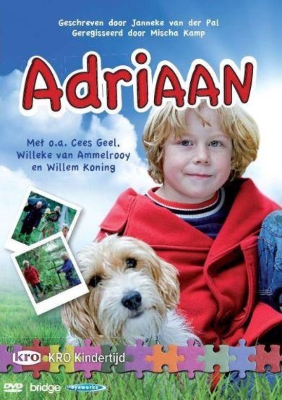 Een jongen met blond haar en een rode jas, met een hond. Tekst: Adriaan, KRO Kindertijd.