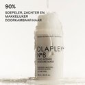 Olaplex No.8 Bond Intense Moisture Mask wordt in nat haar gegoten.