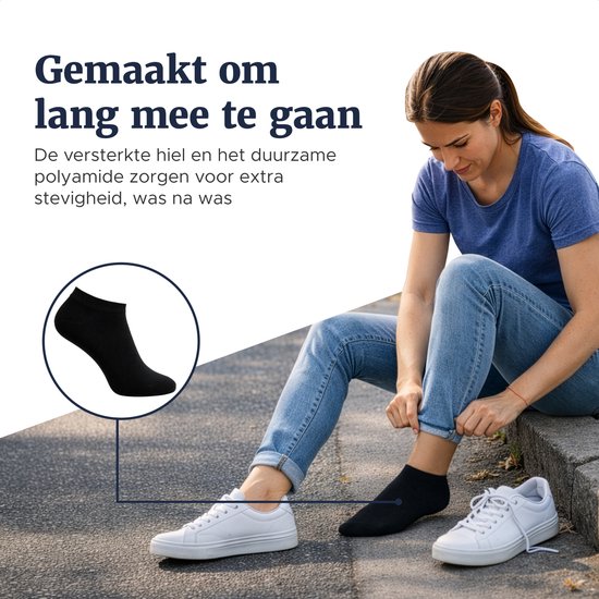Zwarte enkelsokken met verstevigde hiel en duurzame polyamide voor extra stevigheid, na het wassen.