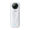 Witte Insta360 X5 action camera met diamantpatroon en 'Insta360 X5' logo.