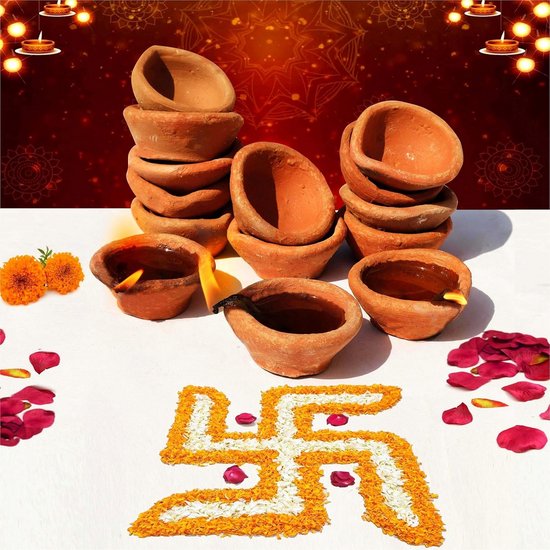 Set van 6 Traditionele Handgemaakte Klei Olielampjes voor Diwali Pooja — afbeelding 3