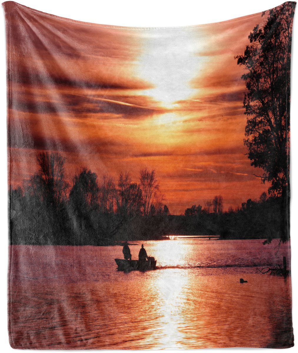 ABAKUHAUS Wisconsin Zachte Flanellen Fleece Deken, Dramatische Zonsondergang bij Walleren, Gezellige Pluche Plaid, 175 x 230 cm, Goudsbloemzwart