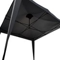 Onderkant van een antracietkleurige partytent met een zichtbaar zwart vouwframe.