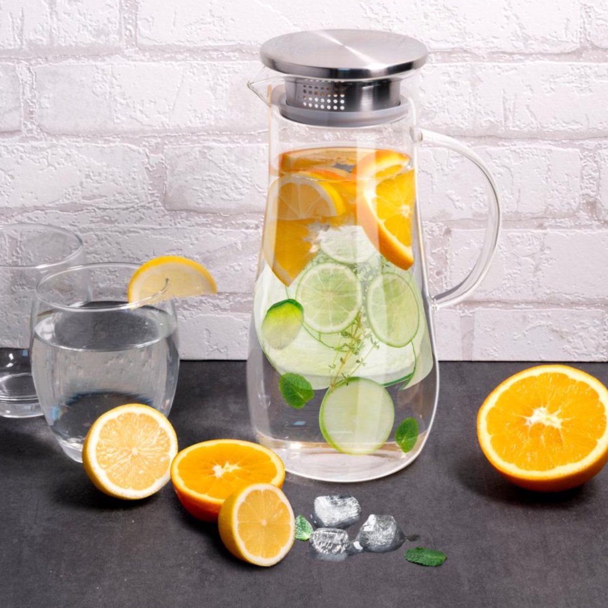 alpina Glazen Waterkan 1.4L - Schenkkan met RVS Deksel en Filter - Karaf van Borosilicaatglas - Transparante Kan voor Koude en Warme Dranken — cadeau in Koken & Dineren - foto 3