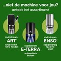 Drie Sodastream-apparaten: ART met retro-hendel, E-TERRA automatisch, en ENSO van roestvrij staal.