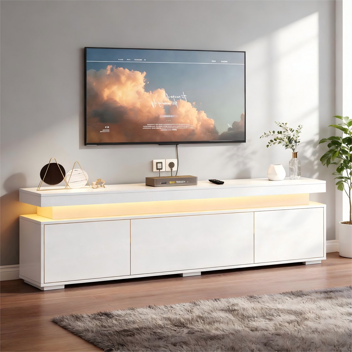 STILVORA Tv Meubel - Hoogglans Met Led Verlichting En 3 Deuren - Opbergkast Voor Woonkamer - Spaanplaat - Wit - 150x35x43 Cm