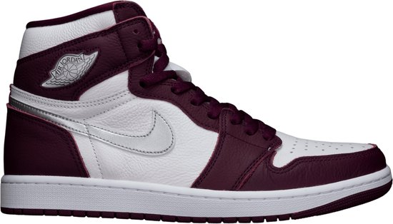 air jordan maroon 1