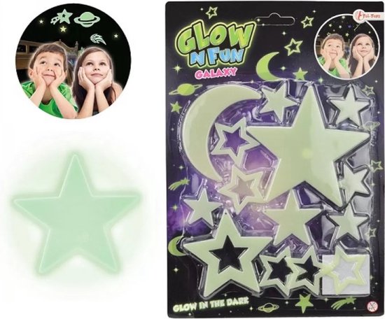 Brille dans la galaxie noire