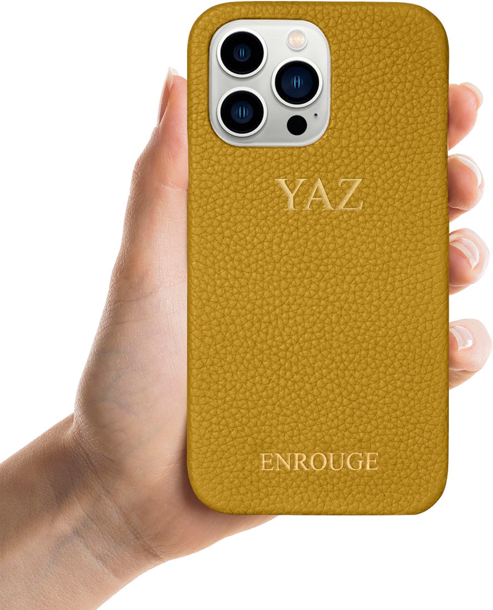 ENROUGE Iphone 13 Pro Case SUNSHINE YELLOW | Luxe Hoesje van Echt Leer | Gepersonaliseerd met Naam of Initialen | 100% Leder | Cadeautip Inclusief Geschenkverpakking
