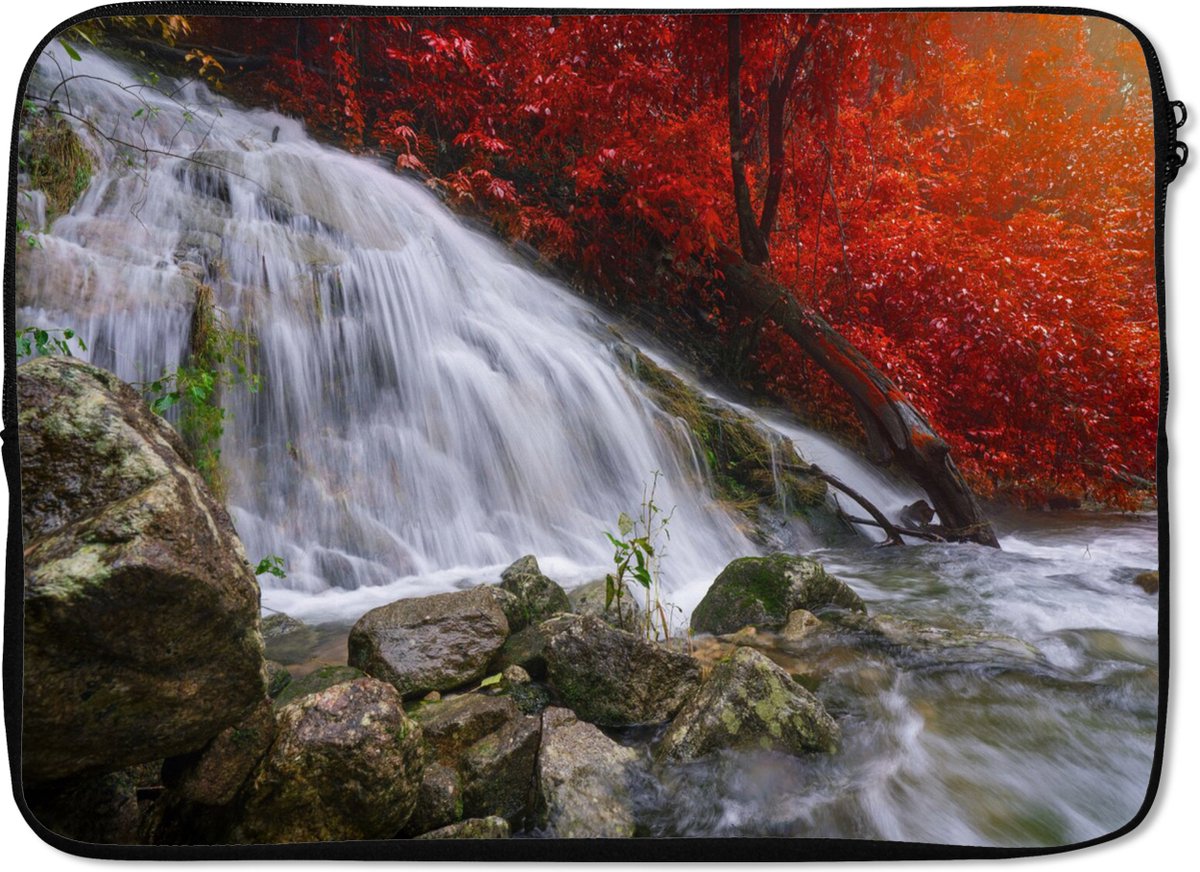 Laptophoes 13 inch - Waterval - Rotsen - Water - Herfst - Laptop sleeve - Binnenmaat 32x22,5 cm - Zwarte achterkant