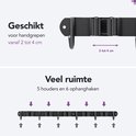 Zwart rek met 5 houders en 6 ophanghaken voor handgrepen van 2 tot 4 cm.