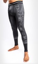 Venum YKZ21 Spats noir XL = Jeans taille 36